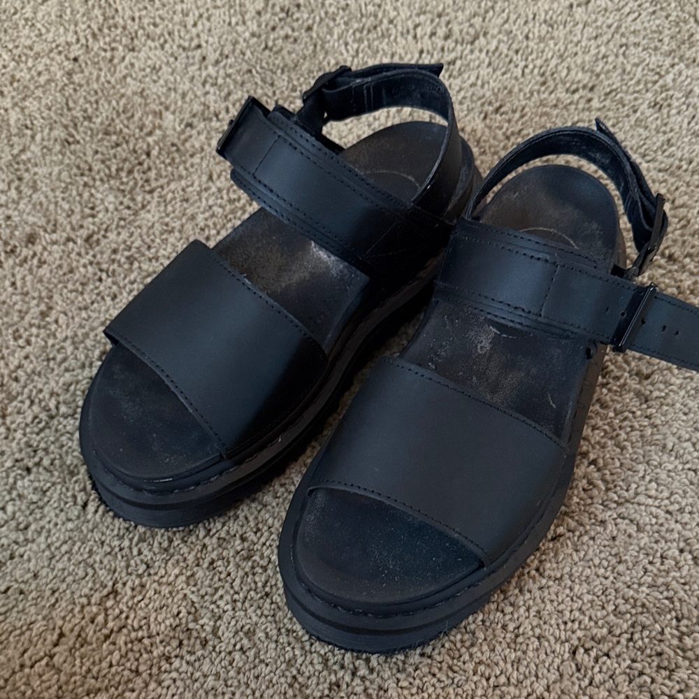 Dr. Martens Women’s Voss Black Sandals - Picture 6 of 6